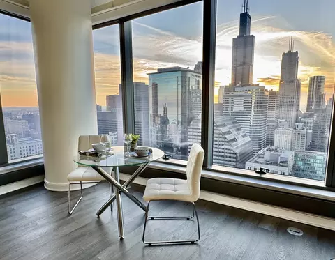 60 E Monroe St #3905, Chicago, IL 60603 photo 2