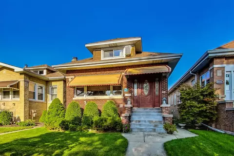 4943 N Lowell Ave, Chicago, IL 60630