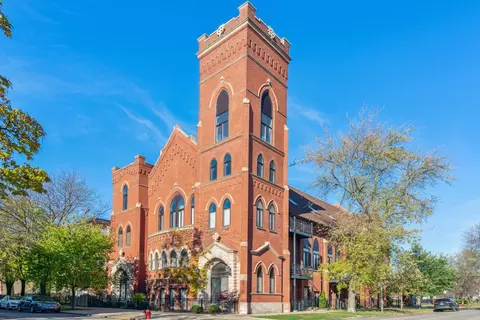 2140 N Richmond St #9, Chicago, IL 60647