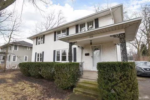 215 Olmsted Rd, Riverside, IL 60546