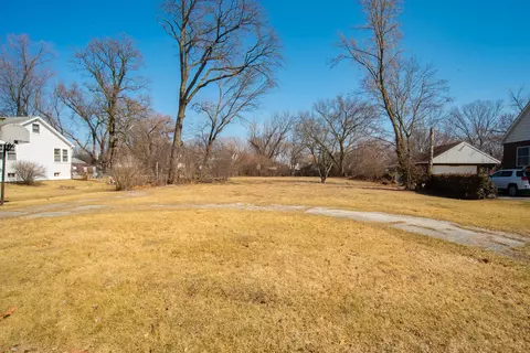 5815 Sunset Ave, La Grange Highlands, IL 60525