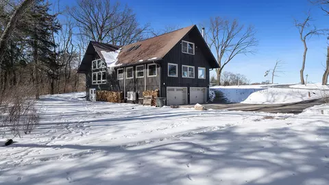 7505 Stillman Valley Rd, Rockford, IL 61109