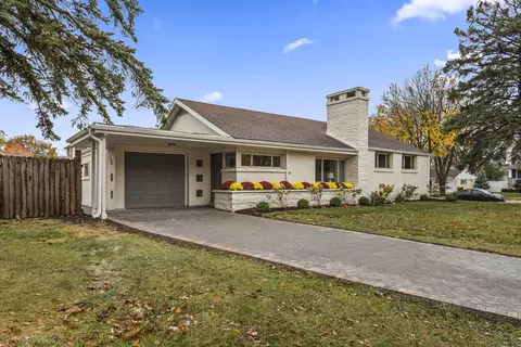 901 S Ashland Ave, La Grange, IL 60525
