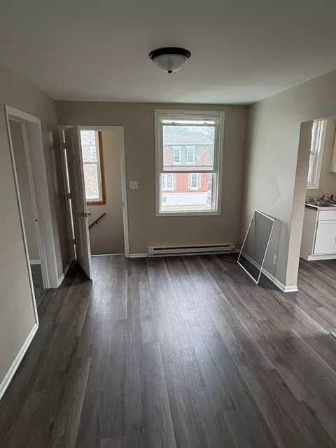 310 W Merchant St, Kankakee, IL 60901 photo 5