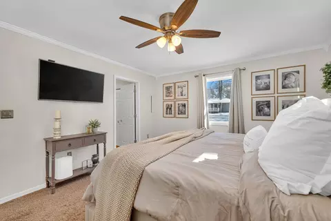 Bedroom - 2522 E 1704th Rd, Ottawa, IL 61350 photo 2 of 2