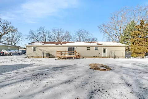 Exterior - 2522 E 1704th Rd, Ottawa, IL 61350 photo 7 of 8