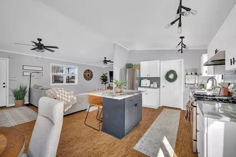 Kitchen - 2522 E 1704th Rd, Ottawa, IL 61350 photo 7 of 7