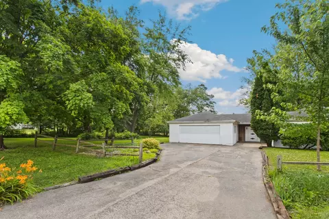 326 Old Mill Rd, Franklin Grove, IL 61031