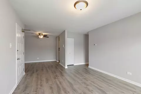 Living - 1484 Stonebridge Cir #B4, Wheaton, IL 60187 photo 3 of 3