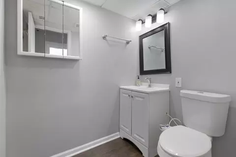 960 Olive St, Hoffman Estates, IL 60169 photo 18