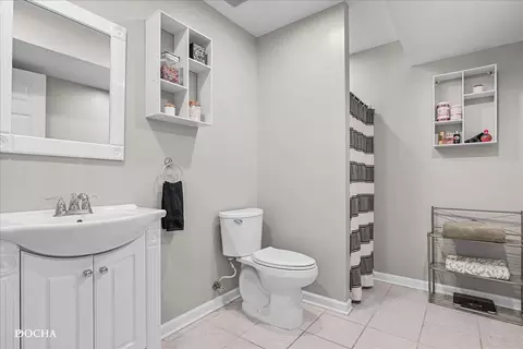Bath - 324 Thistle Dr, Bolingbrook, IL 60490 photo 3 of 3