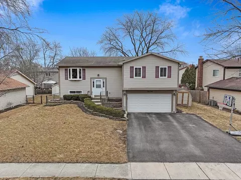 Exterior - 324 Thistle Dr, Bolingbrook, IL 60490 photo 5 of 5
