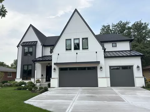 244 N Maison Ct, Elmhurst, IL 60126