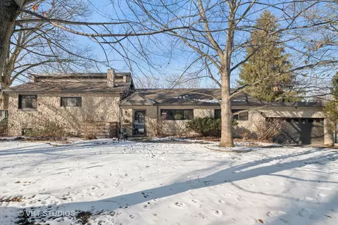 17120 W 145th St, Lockport, IL 60441