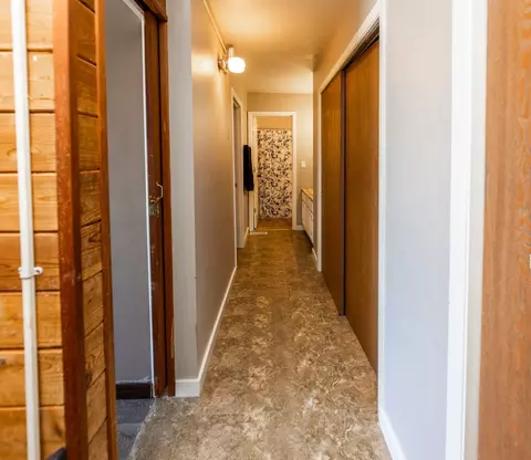 902 Kenneth Cir #6, Elgin, IL 60120 photo 7