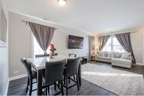 Dining - 7441 W 57th Pl, Summit, IL 60501 photo 1 of 1