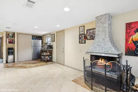 349 Amherst Ave, Des Plaines, IL 60016 photo 17