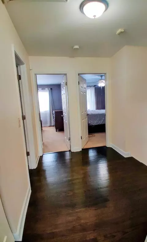 715 Longtree Dr, Wheeling, IL 60090 photo 20
