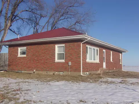 Exterior - 2155 N 2450th Ave, Camp Point, IL 62320 photo 9 of 12