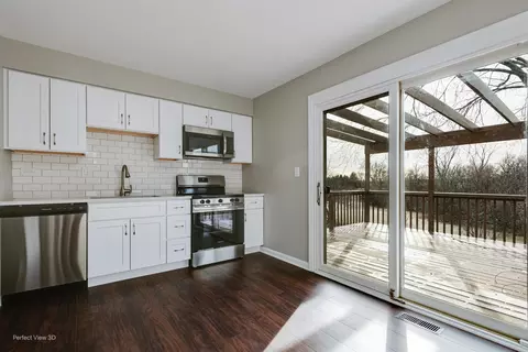 3720 N Firestone Dr N, Hoffman Estates, IL 60192 photo 7