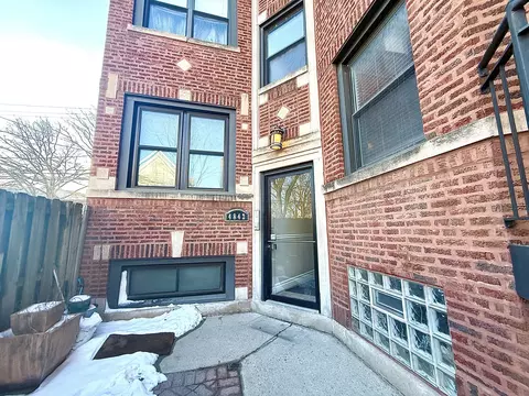 4842 N Ashland Ave #1N, Chicago, IL 60640