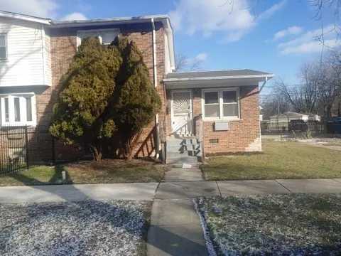 9961 S Van Vlissingen Rd, Chicago, IL 60617