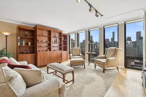 200 E Delaware Pl #34E, Chicago, IL 60611 photo 3