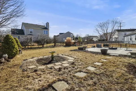 Exterior - 2308 Willow Lakes Dr, Plainfield, IL 60586 photo 5 of 5