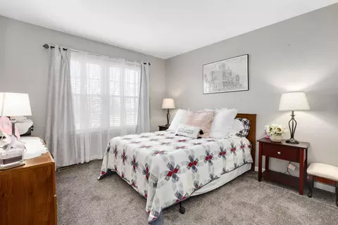 Bedroom - 2308 Willow Lakes Dr, Plainfield, IL 60586 photo 4 of 6