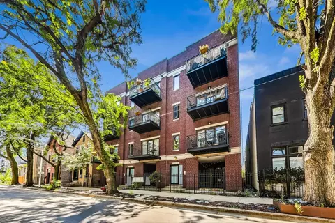524 N Hermitage Ave #2, Chicago, IL 60622