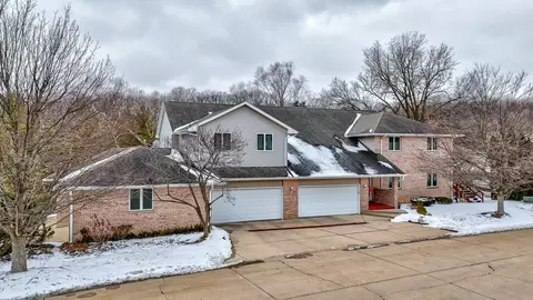2427 Reynolds Manor Dr #0, Ottawa, IL 61350