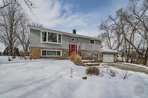 1000 Lacey Ave, Lisle, IL 60532