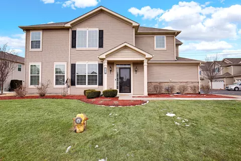 194 Owen St, Matteson, IL 60443