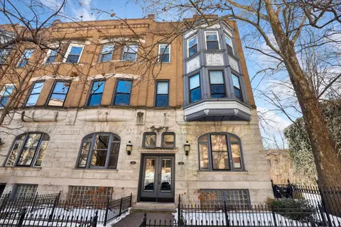 1045 W Belden Ave #1, Chicago, IL 60614