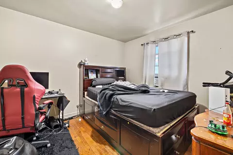 146 Custer Ave, Evanston, IL 60202 photo 16