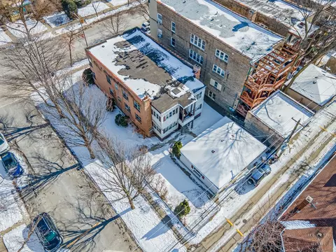 146 Custer Ave, Evanston, IL 60202 photo 3