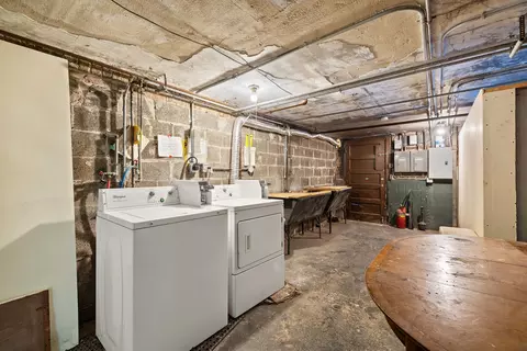 146 Custer Ave, Evanston, IL 60202 photo 37