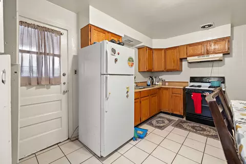146 Custer Ave, Evanston, IL 60202 photo 12