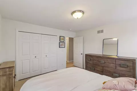 Bedroom - 12608 Shenandoah Trl, Plainfield, IL 60585 photo 5 of 8