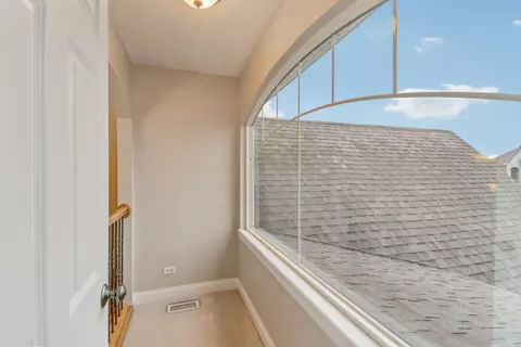 Entry Way - 12608 Shenandoah Trl, Plainfield, IL 60585 photo 4 of 5