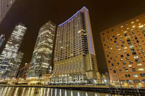 333 N Canal St #2203, Chicago, IL 60606