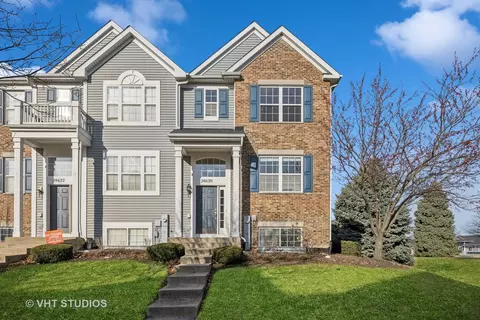 24620 George Washington Dr, Plainfield, IL 60544