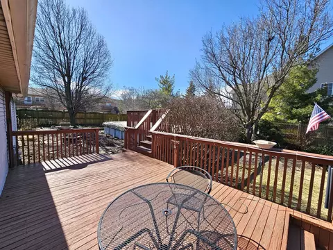 2003 Oakland Ave, Crest Hill, IL 60403 photo 3