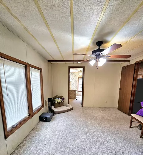 2003 Oakland Ave, Crest Hill, IL 60403 photo 14