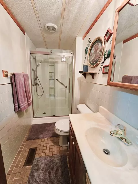 2003 Oakland Ave, Crest Hill, IL 60403 photo 24