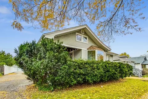 1562 E Algonquin Rd, Des Plaines, IL 60016 photo 3