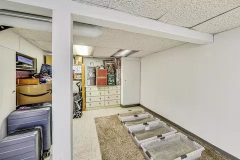 1562 E Algonquin Rd, Des Plaines, IL 60016 photo 33