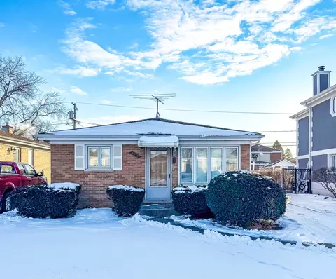4919 N Greenwood Ave, Norridge, IL 60706