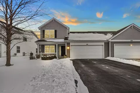 195 Maryland Ln, Pingree Grove, IL 60140