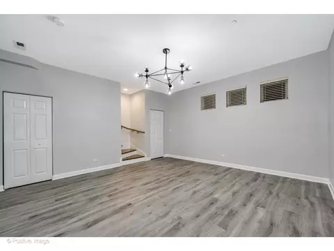 58 Legacy Ln, Wheeling, IL 60090 photo 22